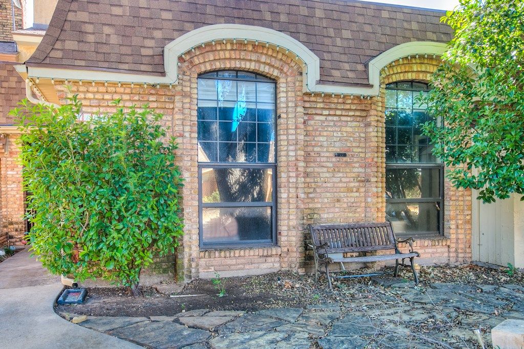 Image 32 of property listing at 5121 Fairway Dr, San Angelo, TX 76904