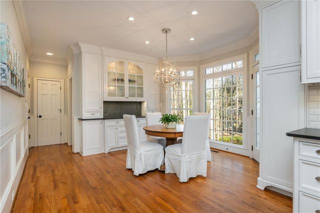 9365 Bluffwind Chase, Roswell, GA 30076