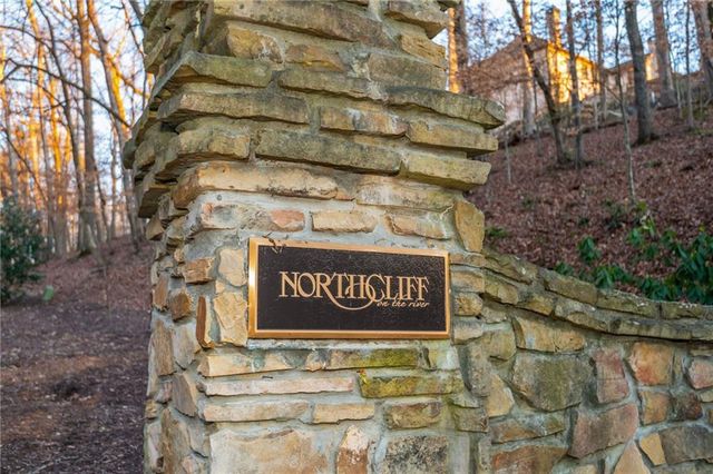 9365 Bluffwind Chase, Roswell, GA 30076