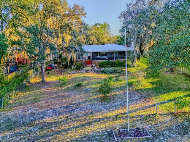 6433 LOCH LOMMOND DRIVE, Keystone Heights, FL 32656