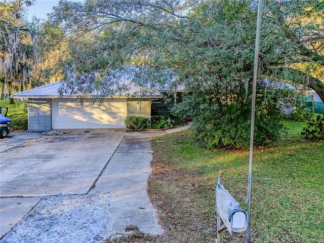 6433 LOCH LOMMOND DRIVE, Keystone Heights, FL 32656