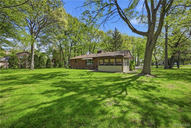 5056 Bronson Drive, Lewiston, NY 14092