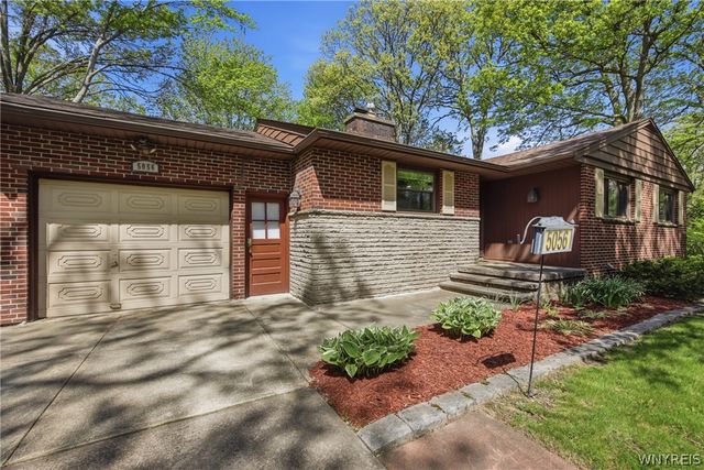 5056 Bronson Drive, Lewiston, NY 14092