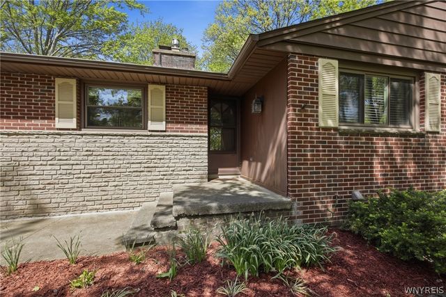 5056 Bronson Drive, Lewiston, NY 14092