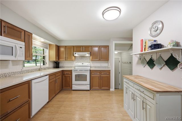 5056 Bronson Drive, Lewiston, NY 14092