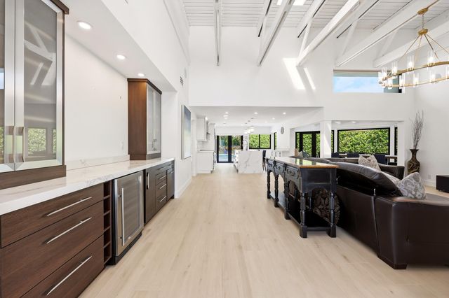 624 W Lakewoode Circle W, Delray Beach, FL 33445