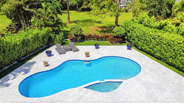 624 W Lakewoode Circle W, Delray Beach, FL 33445