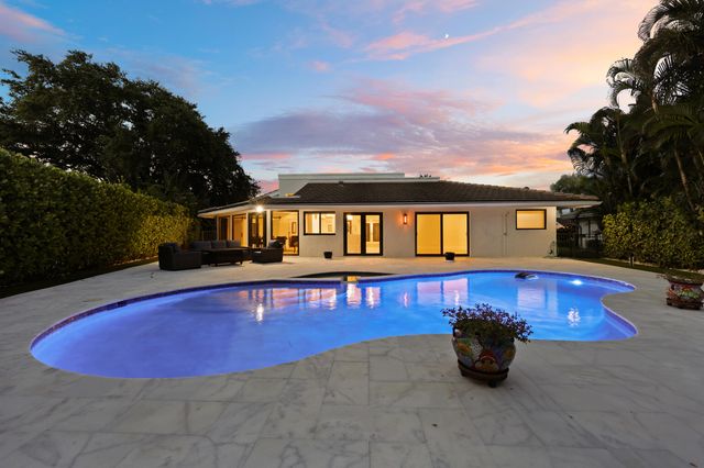 624 W Lakewoode Circle W, Delray Beach, FL 33445