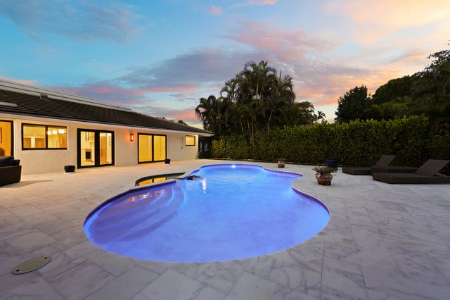 624 W Lakewoode Circle W, Delray Beach, FL 33445