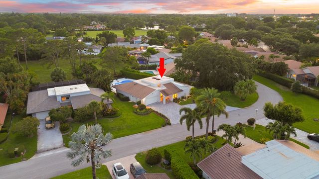 624 W Lakewoode Circle W, Delray Beach, FL 33445