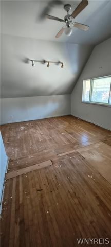 135 Schiller St, Buffalo, NY 14206