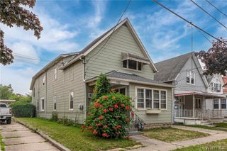 135 Schiller St, Buffalo, NY 14206
