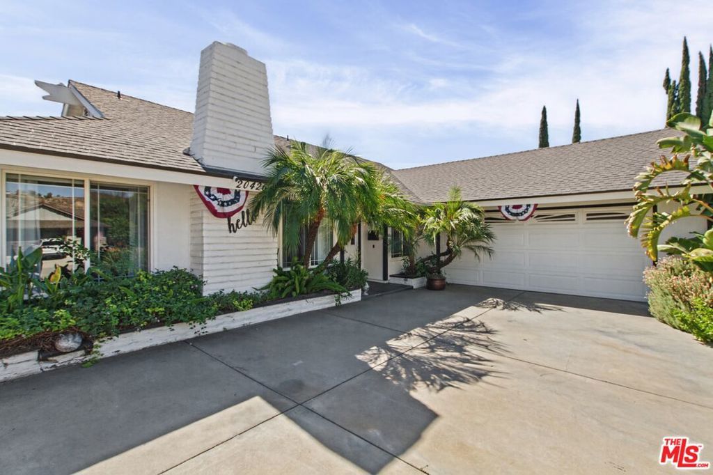 20426 Delight Street, Canyon Country, CA 91351 — photo 2