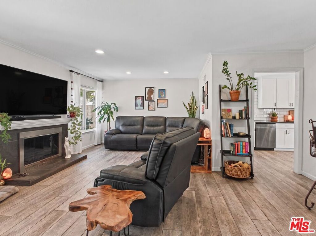 20426 Delight Street, Canyon Country, CA 91351 — photo 4