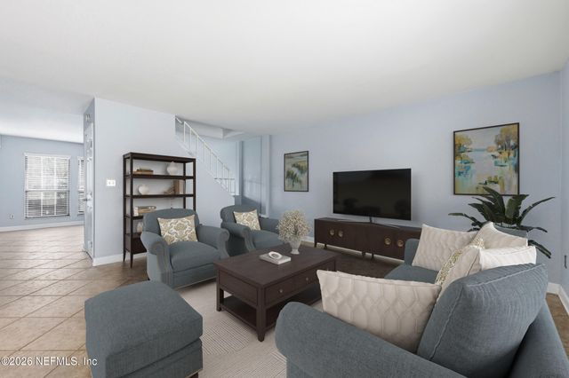 8153 SUTTON Place N, Jacksonville, FL 32217