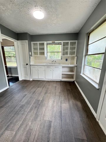 5254 Perry Street, Houston, TX 77021