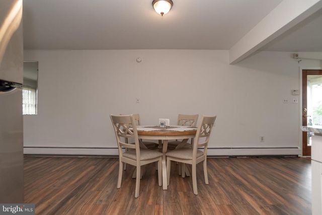 77 CARDINAL RD, Levittown, PA 19057