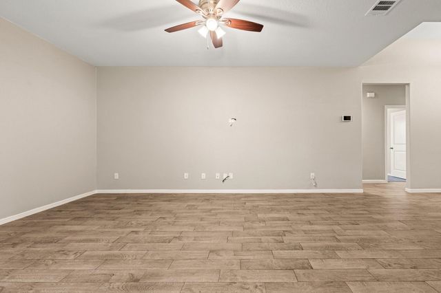 8025 Muddy Creek Drive, Fort Worth, TX 76131