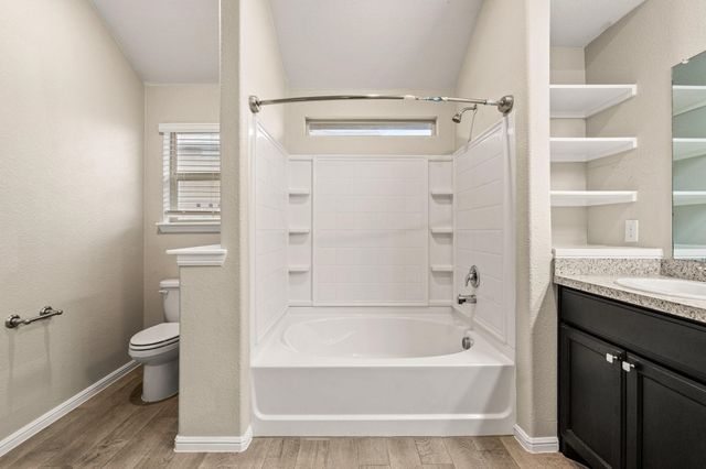 8025 Muddy Creek Drive, Fort Worth, TX 76131