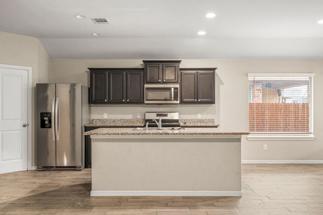 8025 Muddy Creek Drive, Fort Worth, TX 76131