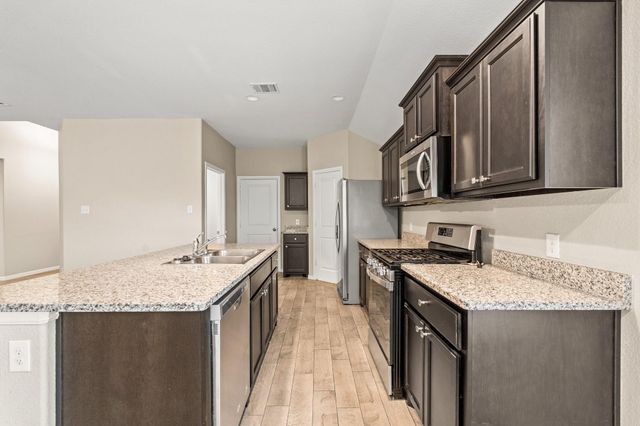 8025 Muddy Creek Drive, Fort Worth, TX 76131