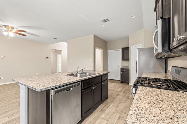 8025 Muddy Creek Drive, Fort Worth, TX 76131