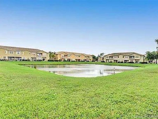 13209 SW 44th St 17101, Miramar, FL 33027