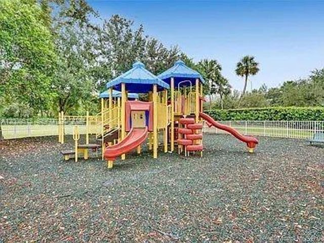 13209 SW 44th St 17101, Miramar, FL 33027