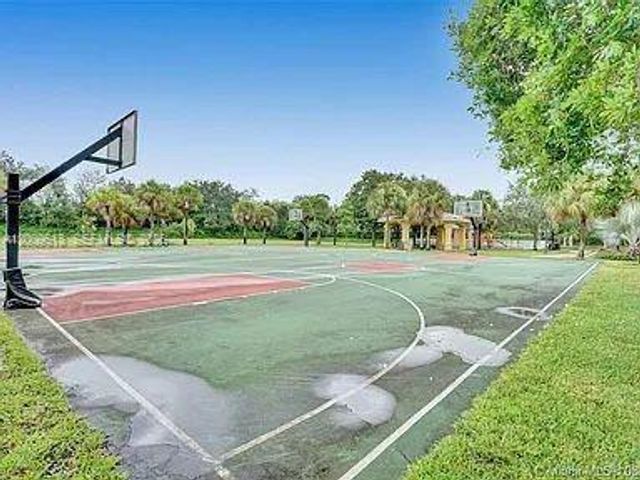 13209 SW 44th St 17101, Miramar, FL 33027