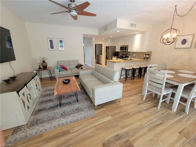 3536 Islandwalk CIR, Naples, FL 34119