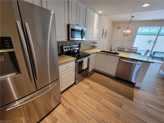 3536 Islandwalk CIR, Naples, FL 34119