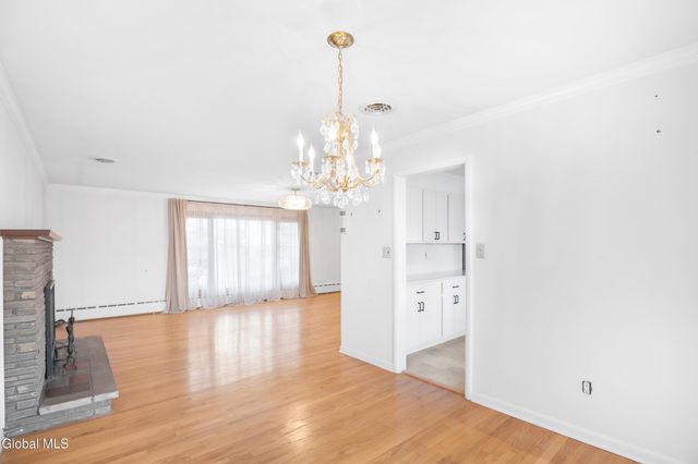 188 Hackett Boulevard, Albany, NY 12209