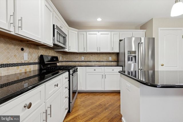 191 CANTERBURY LN, Blue Bell, PA 19422