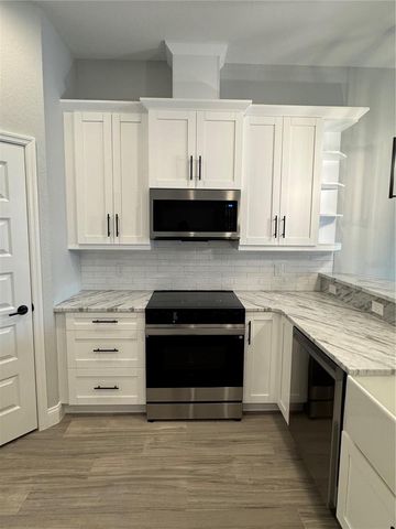 1172 WINDJAMMER DRIVE, Lakeland, FL 33803