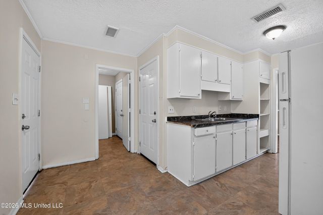 6558 Van Buren Road, Jackson, MS 39213