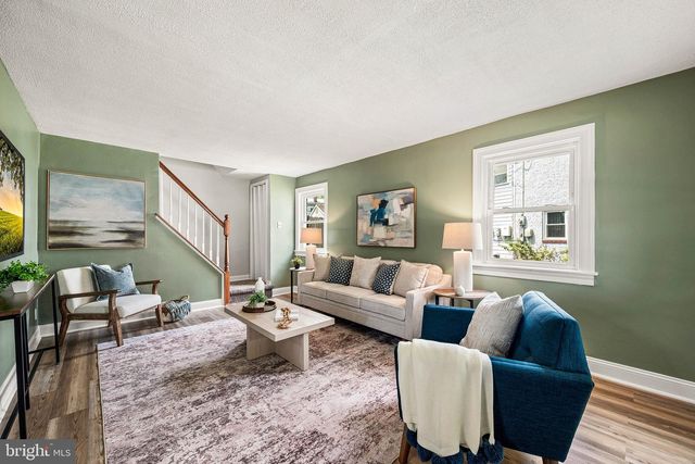 847 WYNDOM TER, Secane, PA 19018