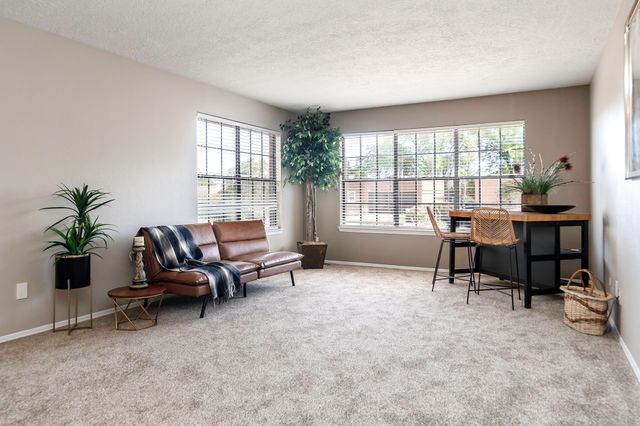 9500 Admiral Nimitz Avenue NE, Albuquerque, NM 87111