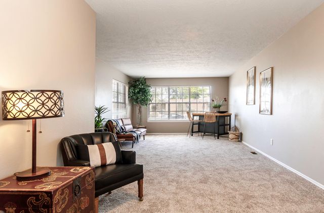 9500 Admiral Nimitz Avenue NE, Albuquerque, NM 87111
