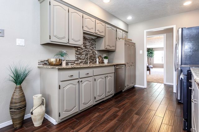 9500 Admiral Nimitz Avenue NE, Albuquerque, NM 87111