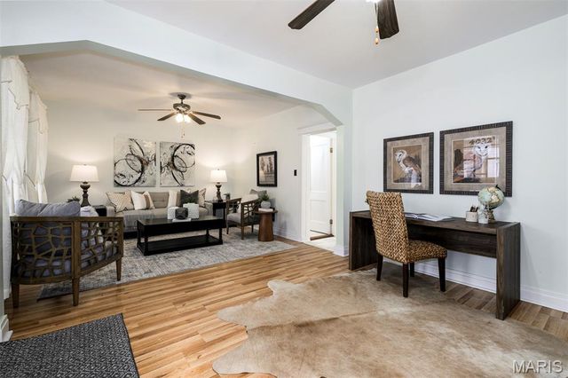 4032 Wyoming Street, St Louis, MO 63116