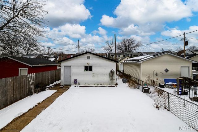 4032 Wyoming Street, St Louis, MO 63116