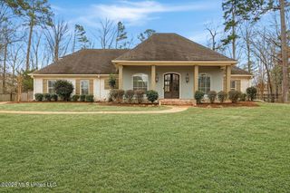 1002 Eastview Cove, Brandon, MS 39042