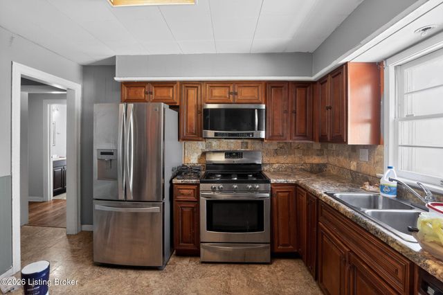 2527 Ohio St, Paducah, KY 42003