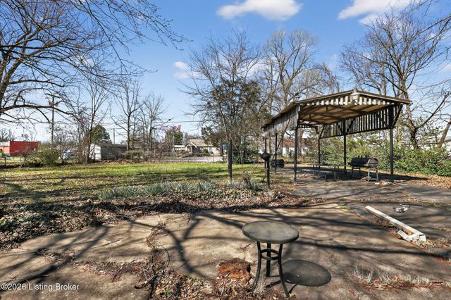 2527 Ohio St, Paducah, KY 42003