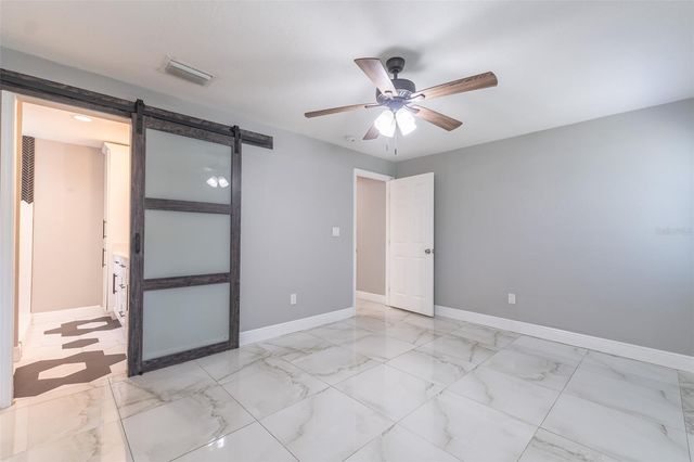 8115 N SEMMES STREET, Tampa, FL 33604