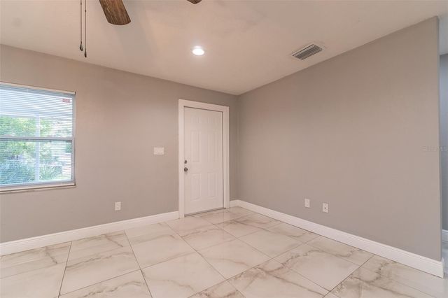 8115 N SEMMES STREET, Tampa, FL 33604