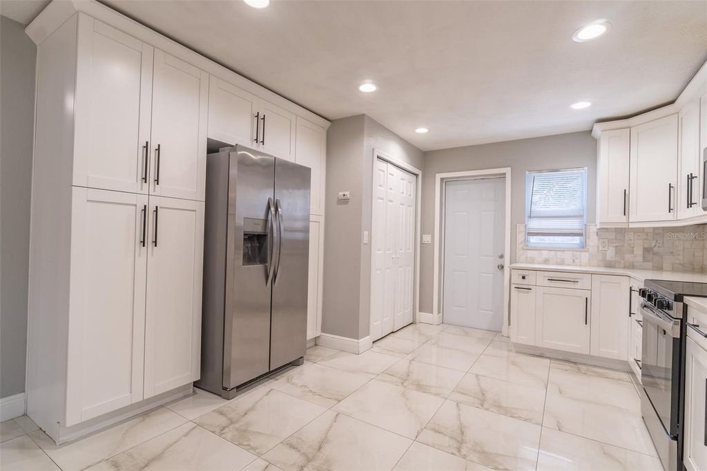 Image 14 of property listing at 8115 N SEMMES STREET, Tampa, FL 33604