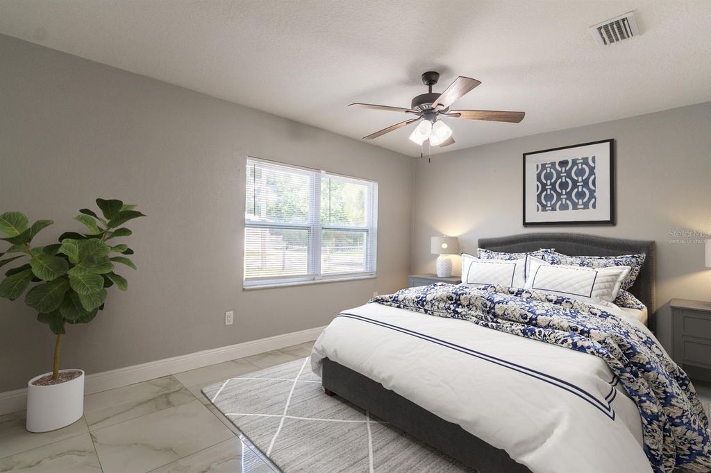 Image 15 of property listing at 8115 N SEMMES STREET, Tampa, FL 33604