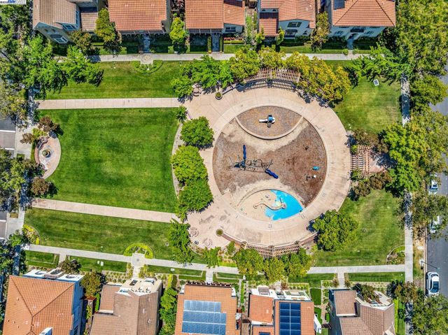 2259 Magnolia Bridge Dr, San Ramon, CA 94582