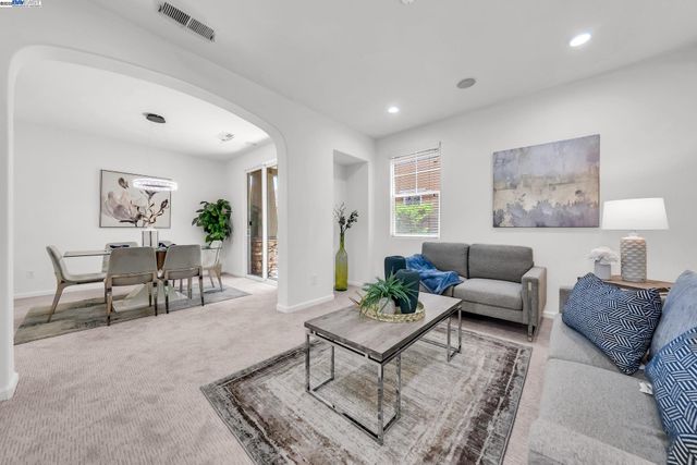 2259 Magnolia Bridge Dr, San Ramon, CA 94582